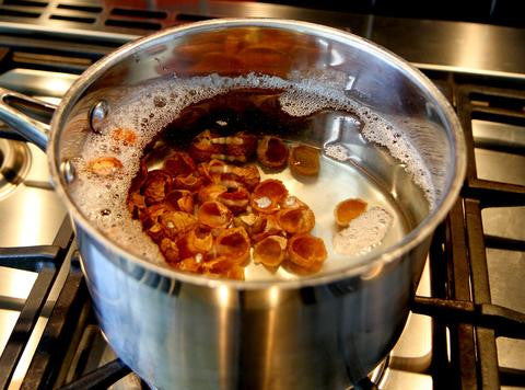 Making the mother broth! Soapberry liquid